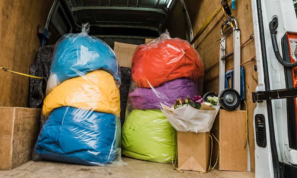 AMR careful couriers - Van loaded with precision to prevent damage to goods in transit